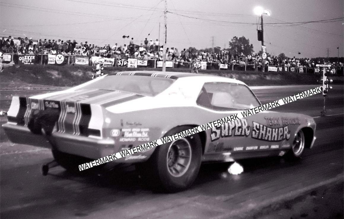 4 x 6" Glossy  Photo of The Super Shaker Racing At Detroit Dragway®